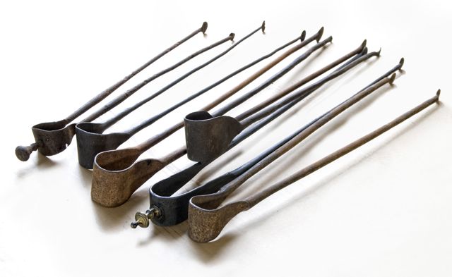 Franse antieke en vintage haardtangen