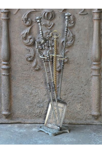 Groot Antiek Engels Haardstel