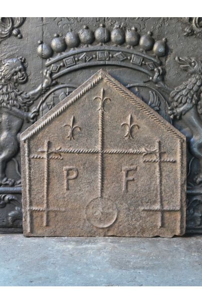 Haardplaat 'Gotisch'