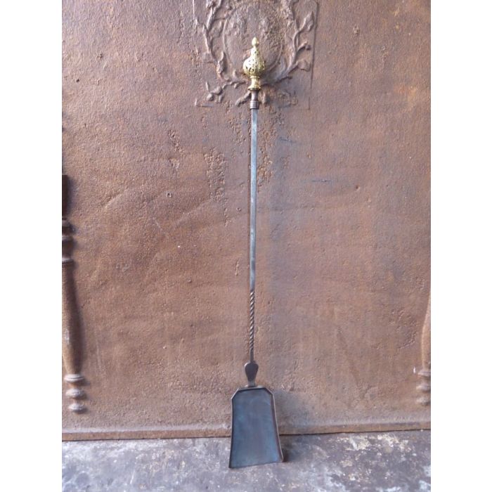 Antieke Franse Asschep van Smeedijzer, Messing 