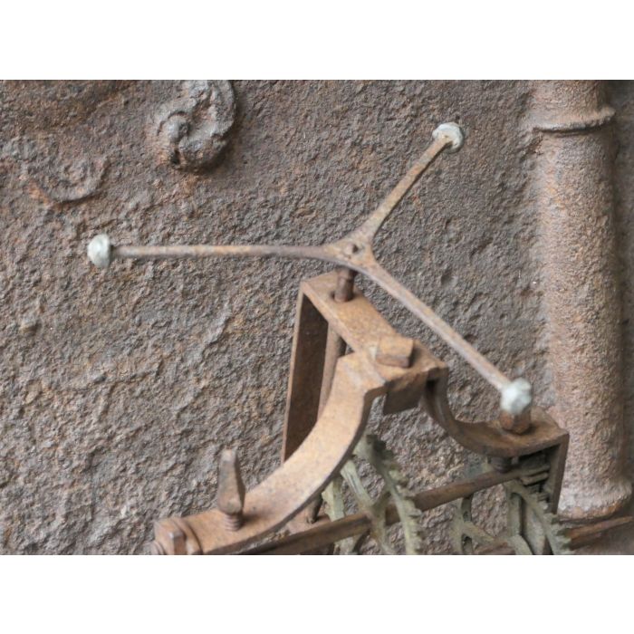 Antiek Gewicht-Aangedreven Draaispit van Gietijzer, Smeedijzer, Messing, Hout, Touw 